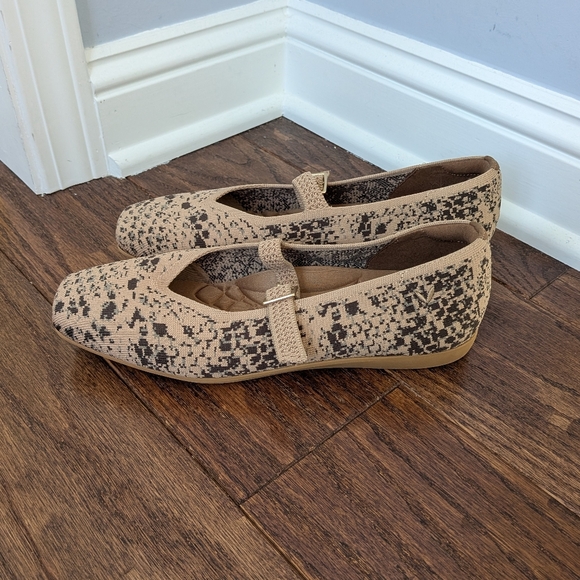 Vivaia Women's Square Toe Margot Mary Jane Ballet Flat Snakeskin Size 39.5 8.5 - Picture 3 of 9